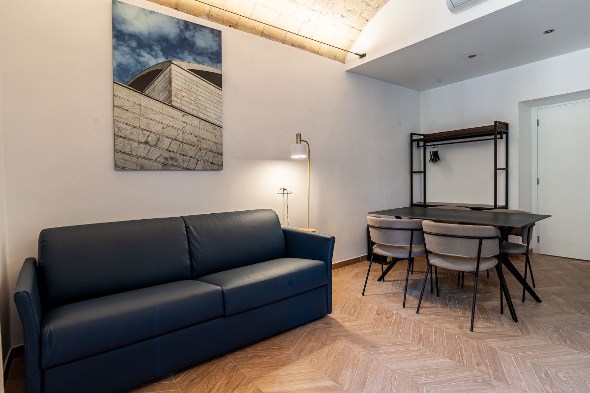 family blue room vatican (9)